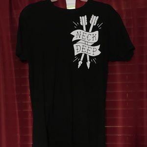 Neck Deep Band Tee Size M
